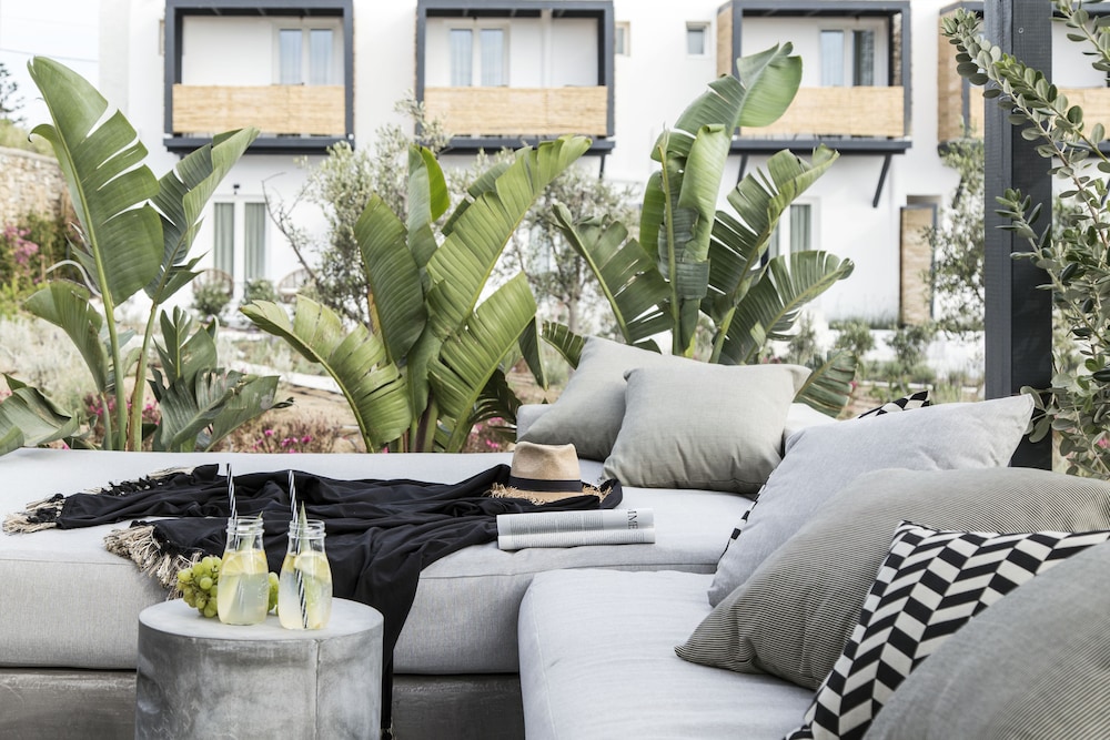 My Mykonos Boutique by Mr and Mrs White — Hotel building in Mykonos Town, South Aegean