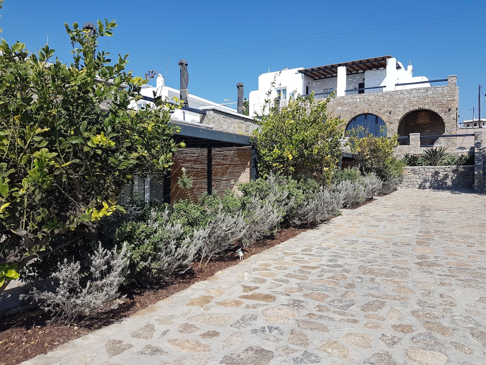 My Mykonos Boutique by Mr and Mrs White — Hotel building in Mykonos Town, South Aegean