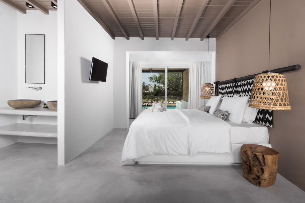 My Mykonos Boutique by Mr and Mrs White — Hotel rooms in Mykonos Town, South Aegean