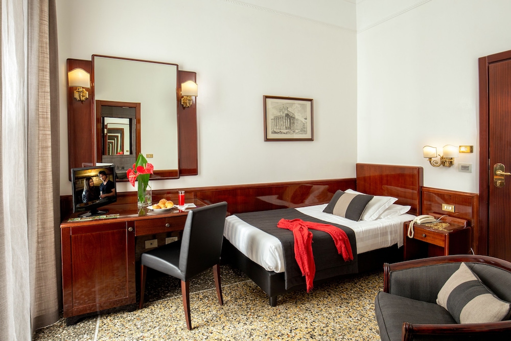 Hotel Nord Nuova Roma — Hotel rooms in Rome, Lazio