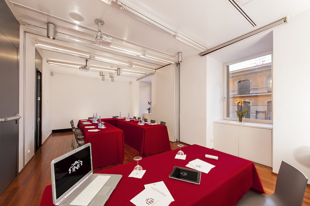 Hotel Nord Nuova Roma — Hotel building in Rome, Lazio
