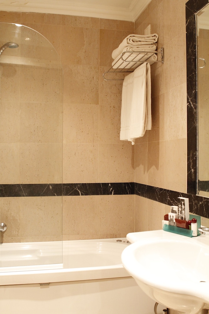 Boutique Hotel Trevi — Hotel rooms in Rome, Lazio