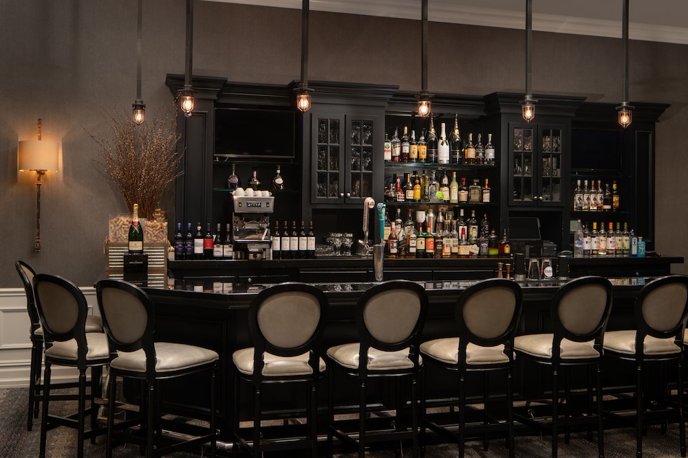 The Manhattan Club — Restaurant & bars in New York City, New York State