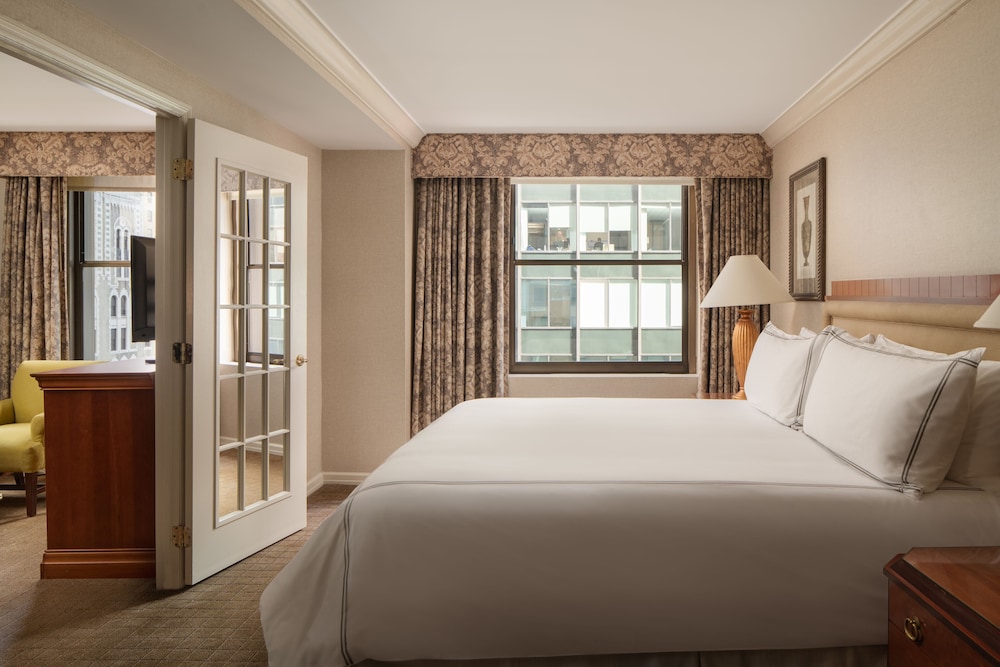 The Manhattan Club — Hotel rooms in New York City, New York State
