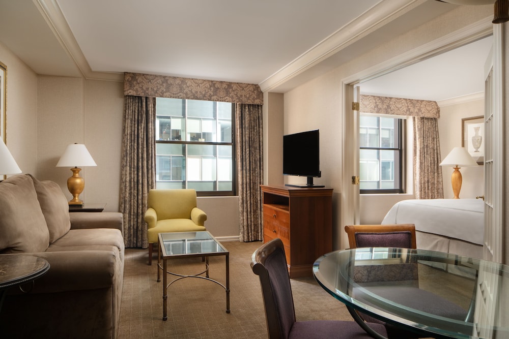 The Manhattan Club — Hotel rooms in New York City, New York State