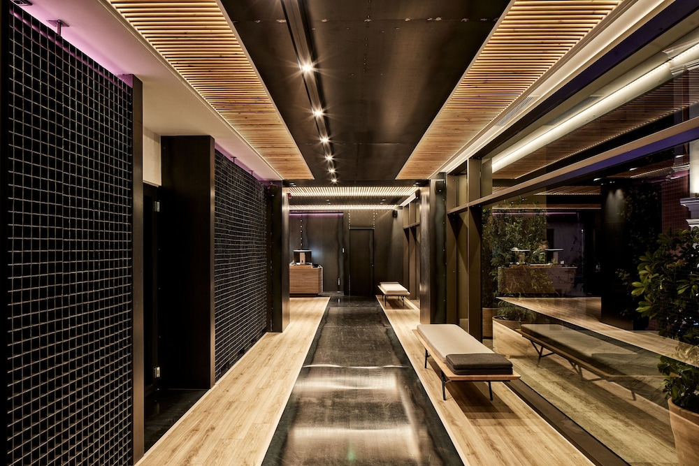 Ibis Styles Heraklion Central — Spa in Heraklion