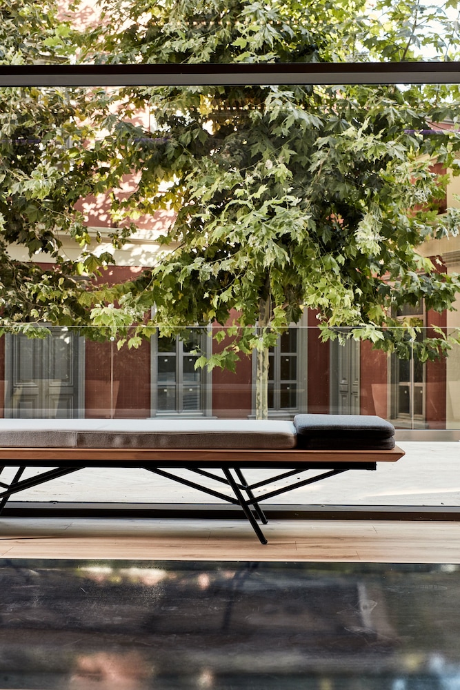 Ibis Styles Heraklion Central — Hotel building in Heraklion