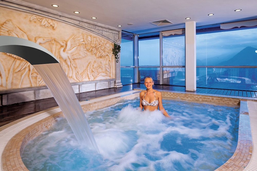 Crowne Plaza Hotel Antalya by IHG — Spa in Antalya