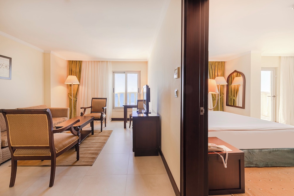 Crowne Plaza Hotel Antalya by IHG — Hotel rooms in Antalya