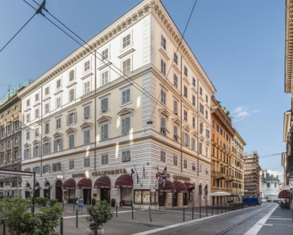 Hotel California — Hotel building in Rome, Lazio