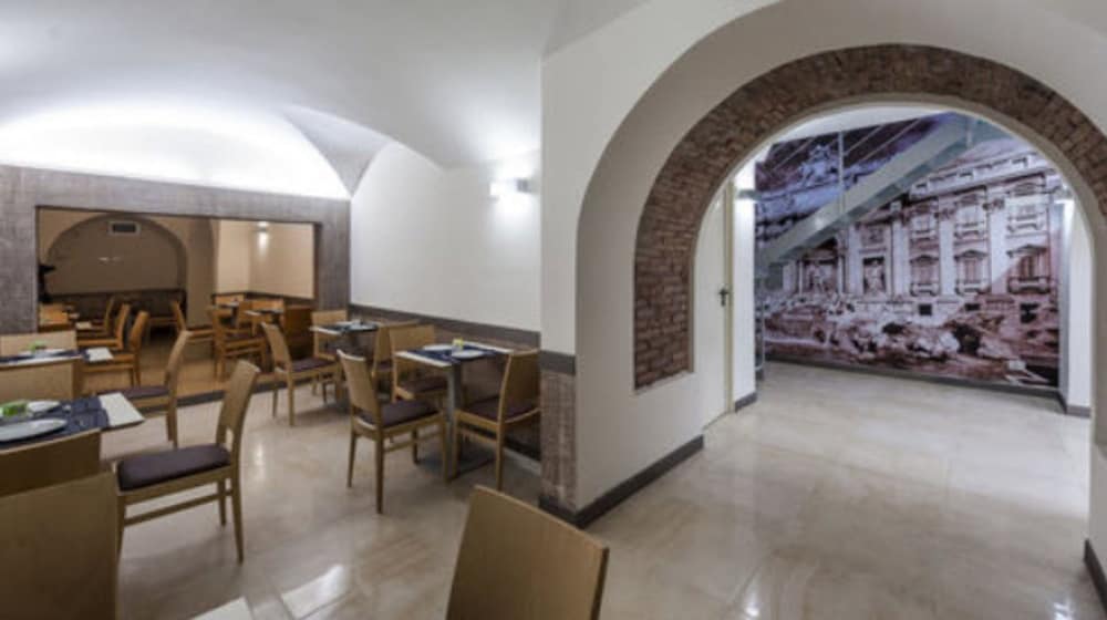 Hotel California — Restaurant & bars in Rome, Lazio