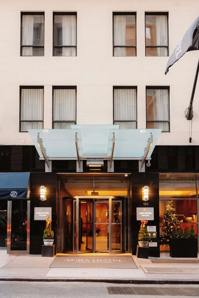 Aura Hotel Times Square