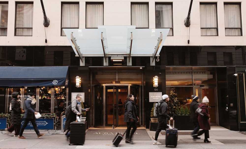 Aura Hotel Times Square — Hotel building in New York City, New York State
