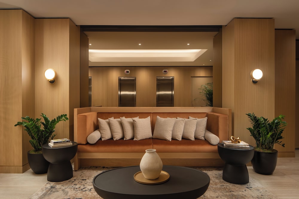 Aura Hotel Times Square — Hotel building in New York City, New York State