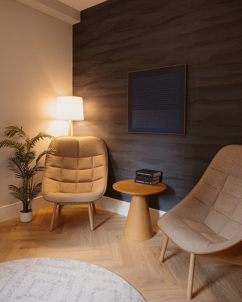 Aura Hotel Times Square — Hotel rooms in New York City, New York State