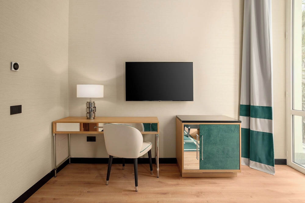 Room Mate Collection Mia, Rome Colosseum — Hotel rooms in Rome, Lazio