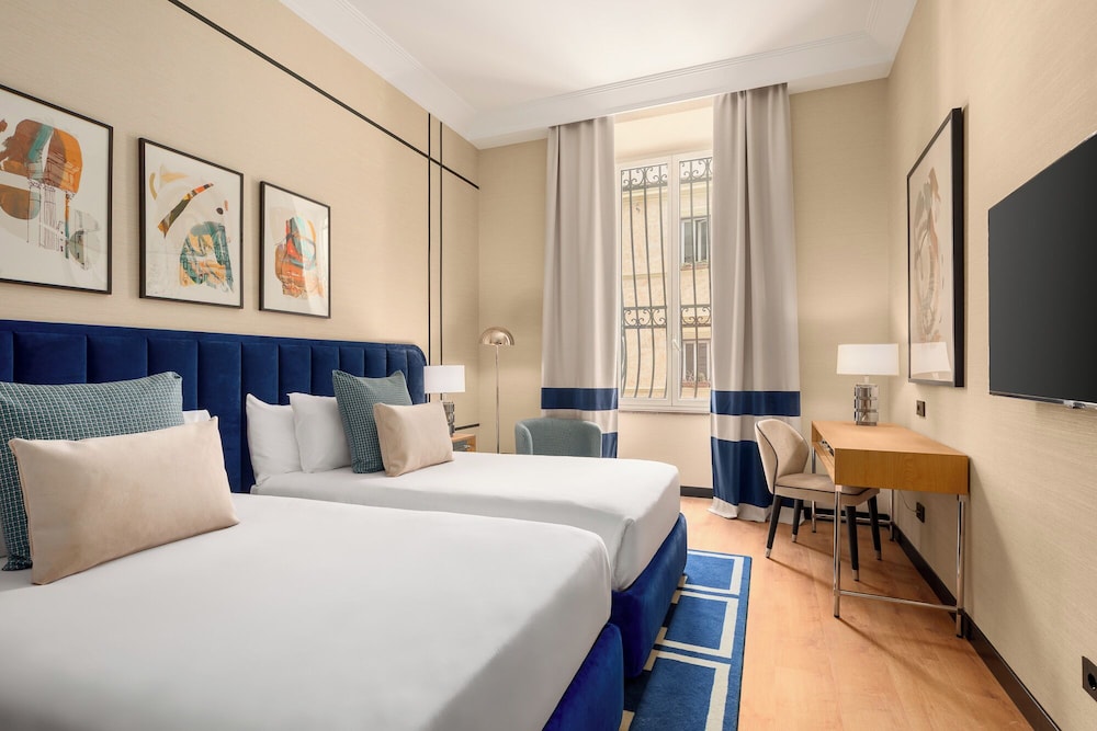 Room Mate Collection Mia, Rome Colosseum — Hotel rooms in Rome, Lazio