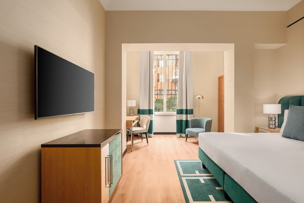 Room Mate Collection Mia, Rome Colosseum — Hotel rooms in Rome, Lazio