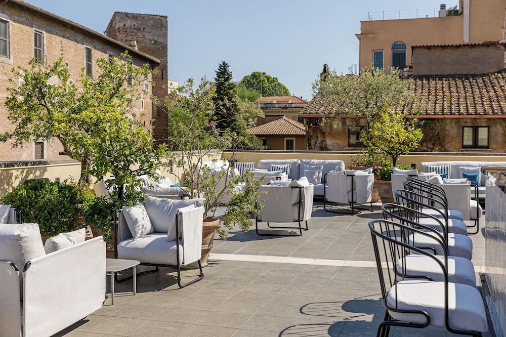 Room Mate Collection Mia, Rome Colosseum — Restaurant & bars in Rome, Lazio