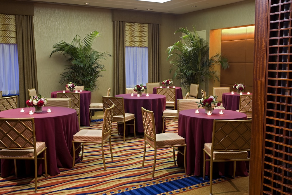 Millennium Hotel Broadway Times Square — Restaurant & bars in New York City, New York State