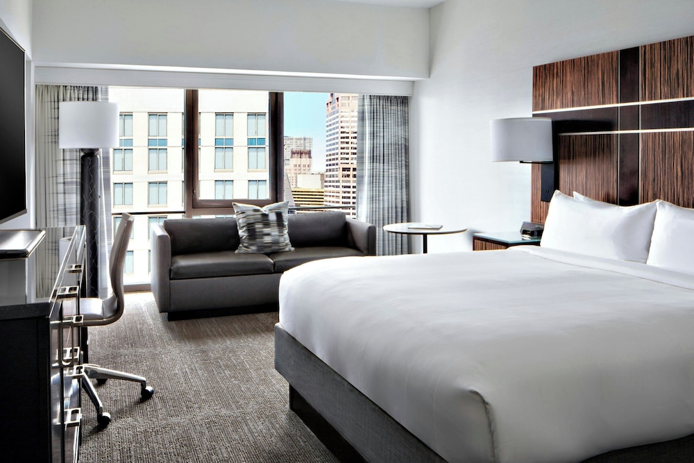 New York Marriott Marquis — Hotel rooms in New York City, New York State