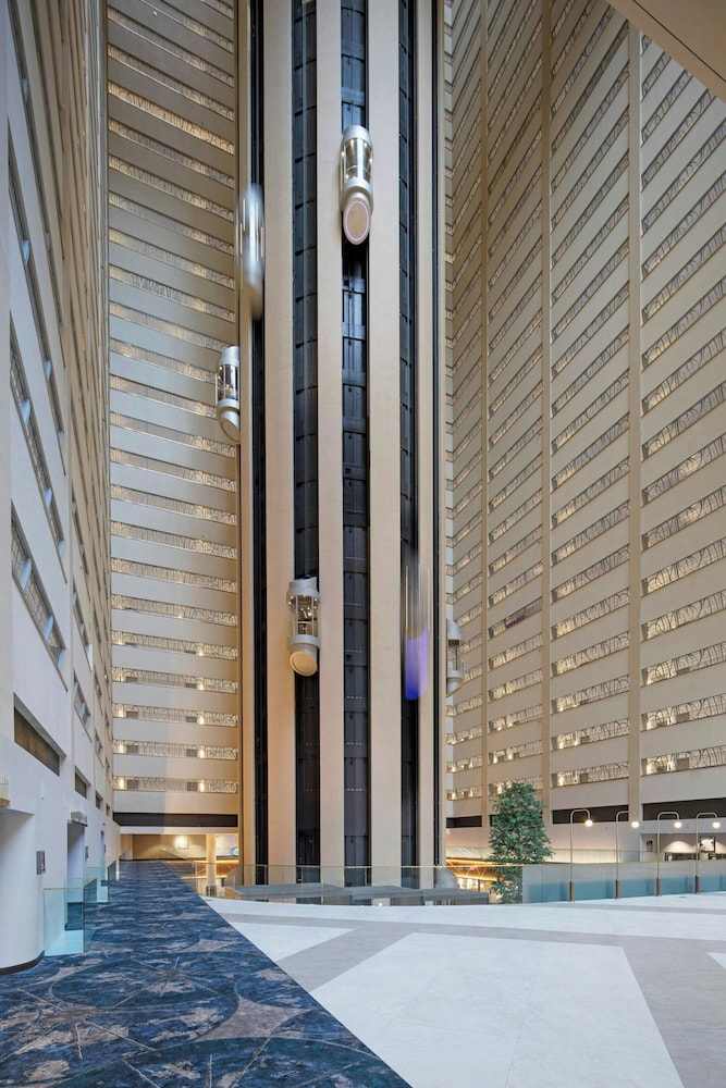 New York Marriott Marquis - zdjęcie 3