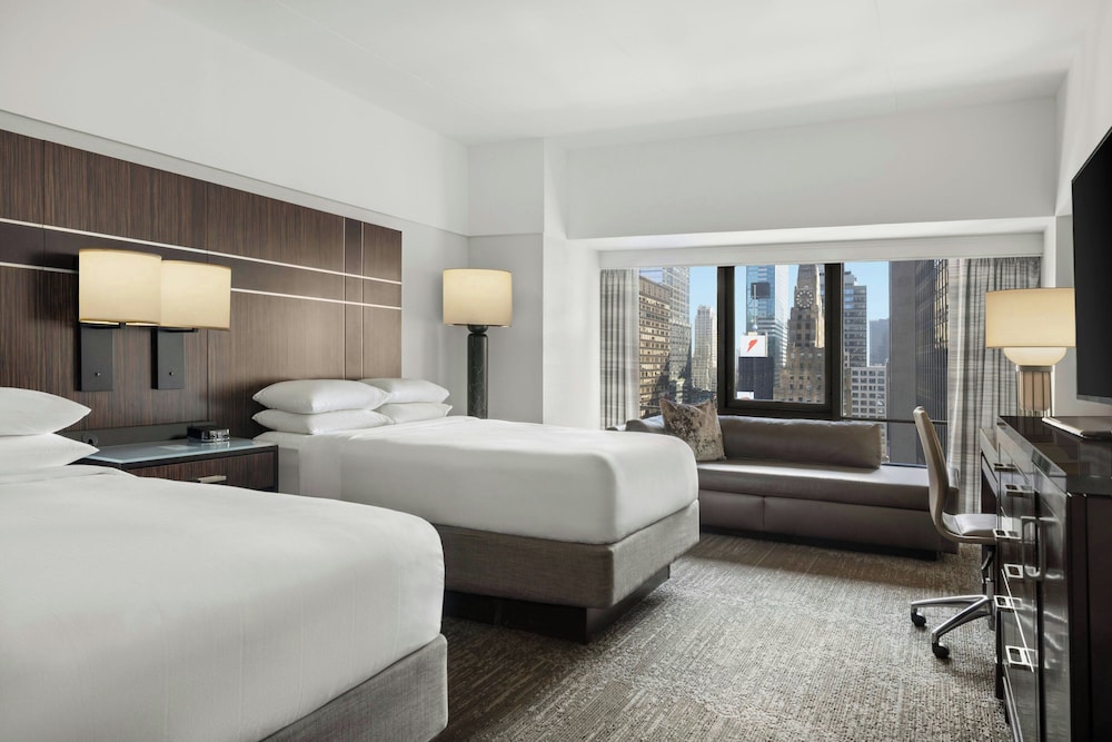 New York Marriott Marquis — Hotel rooms in New York City, New York State