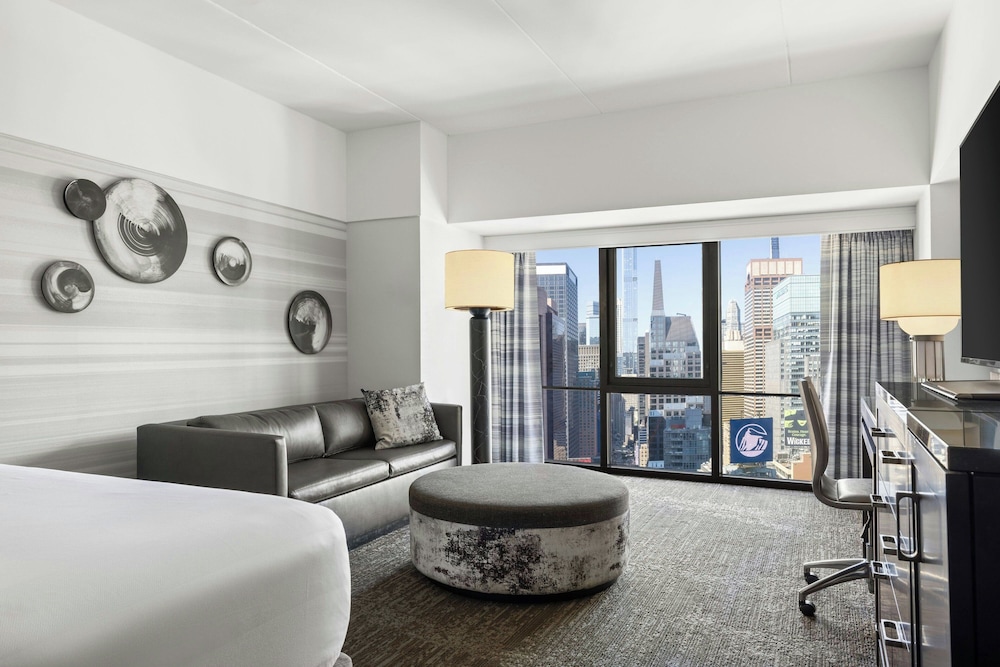 New York Marriott Marquis — Hotel rooms in New York City, New York State