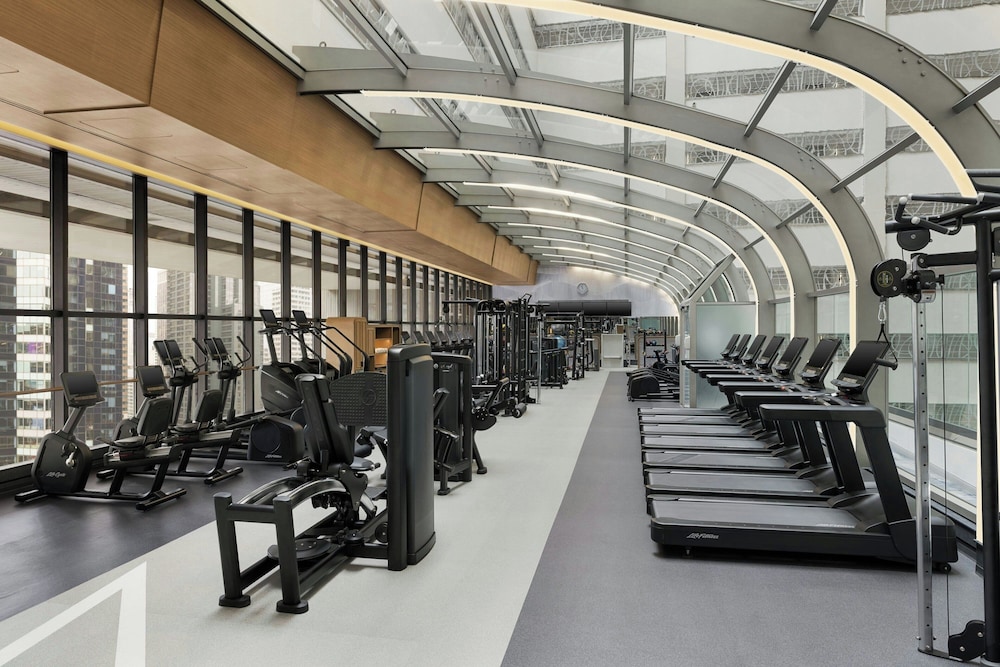 New York Marriott Marquis — Sports & recreation in New York City, New York State