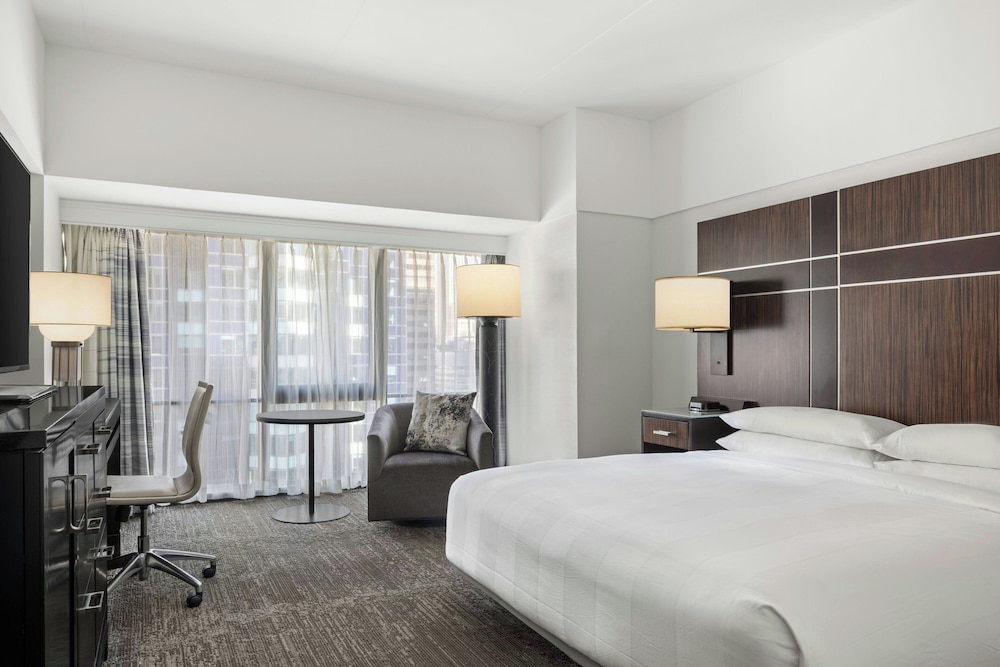 New York Marriott Marquis — Hotel rooms in New York City, New York State
