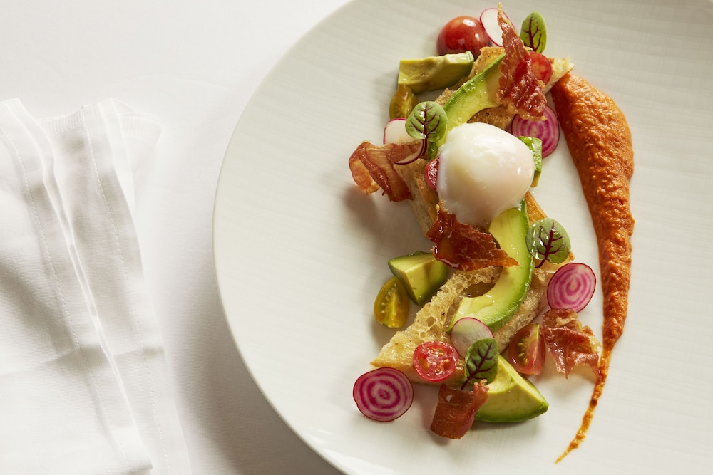Lotte New York Palace — Restaurant & bars in New York City, New York State