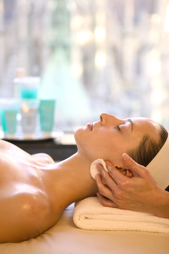 Lotte New York Palace — Spa in New York City, New York State