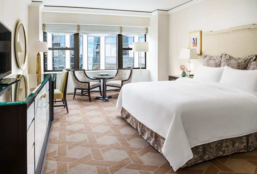 Lotte New York Palace — Hotel rooms in New York City, New York State