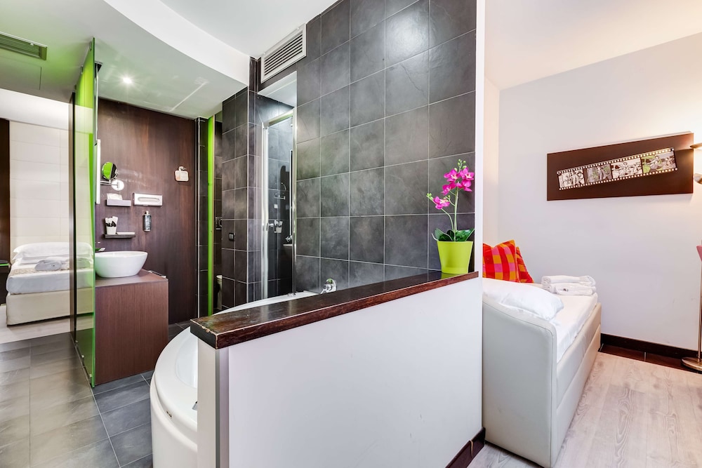 Best Western Cinemusic Hotel — Hotel rooms in Rome, Lazio