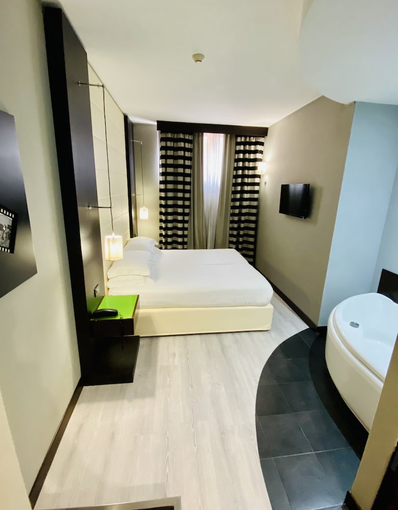 Best Western Cinemusic Hotel — Hotel rooms in Rome, Lazio