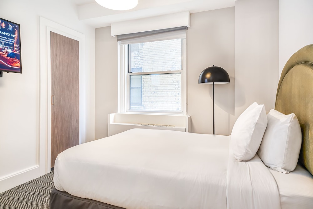 Paramount Times Square – A Generator Hotel — Hotel rooms in New York City, New York State