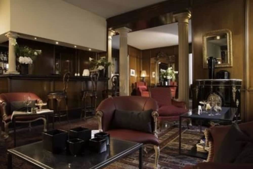 Colonna Palace Hotel — Restaurant & bars in Rome, Lazio