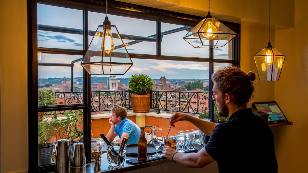 Hotel Colosseum — Restaurant & bars in Rome, Lazio