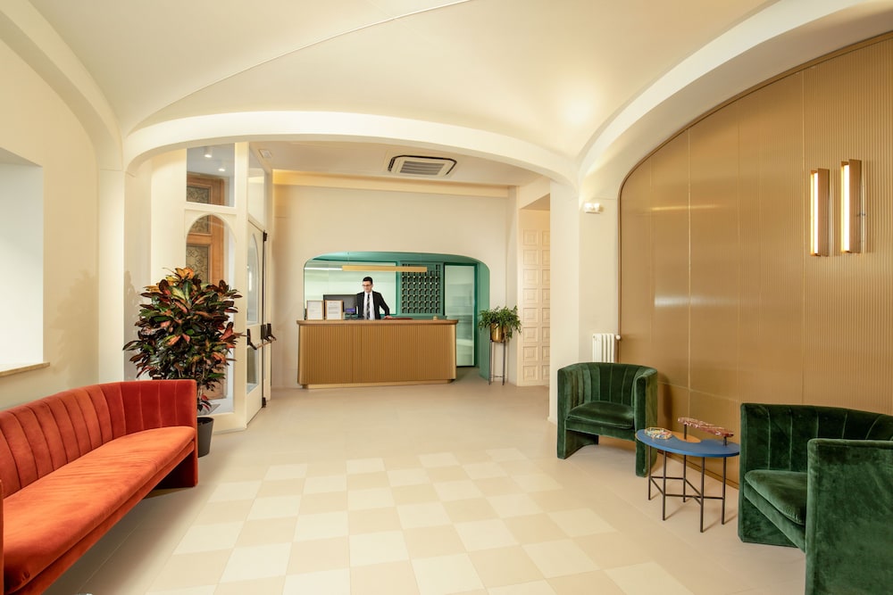 Hotel Colosseum — Hotel building in Rome, Lazio