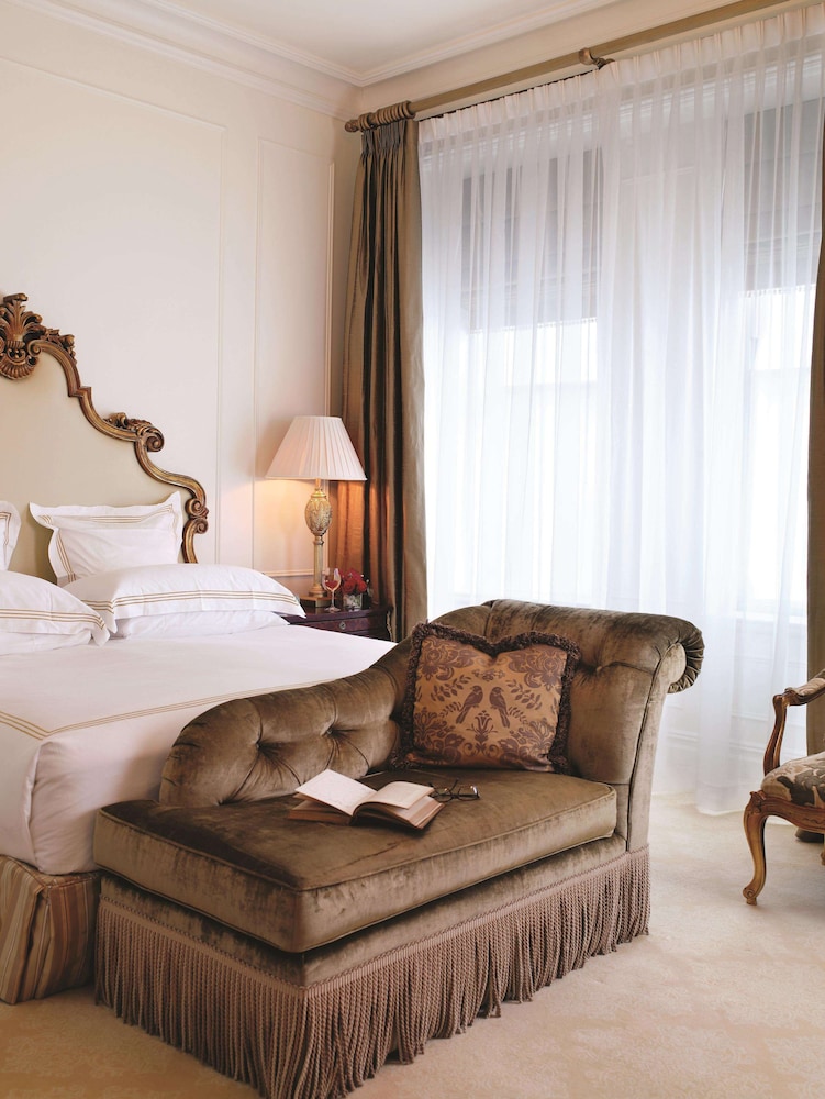 The Plaza, A Fairmont Hotel — Hotel rooms in New York City, New York State