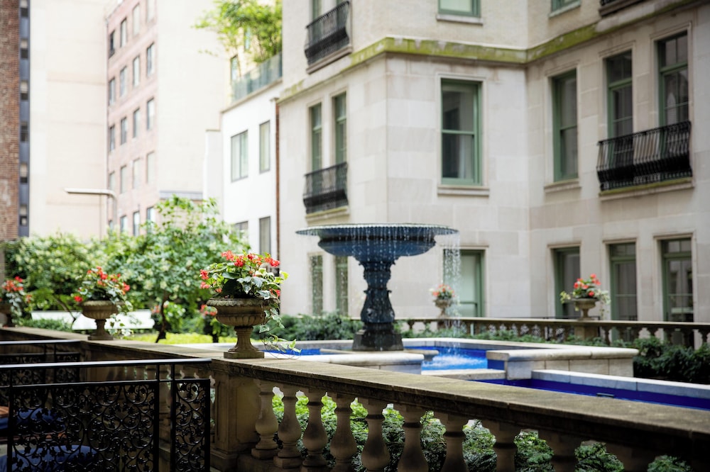 The Plaza, A Fairmont Hotel — Hotel building in New York City, New York State