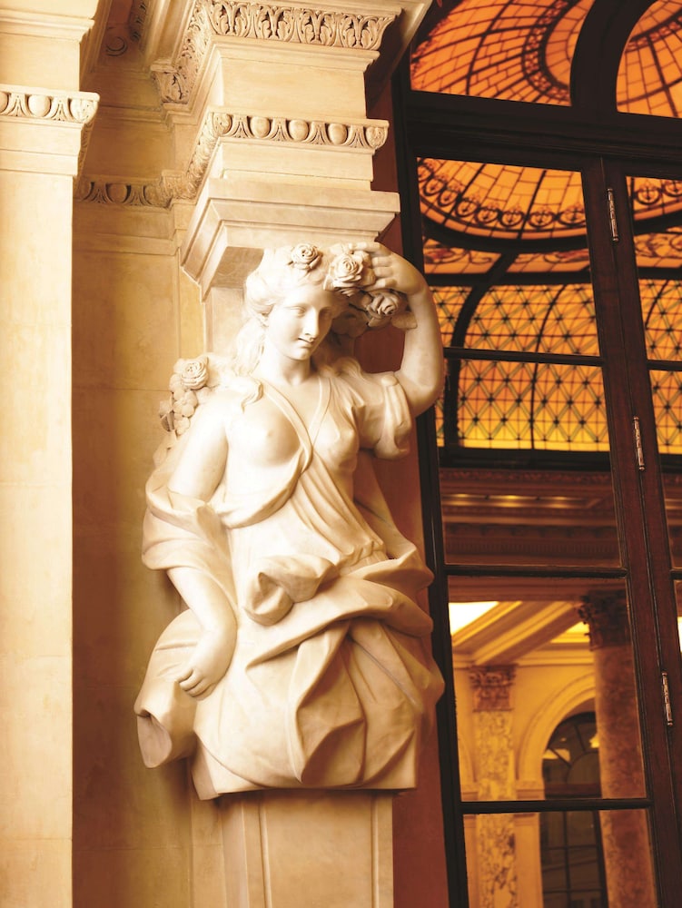 The Plaza, A Fairmont Hotel — Hotel building in New York City, New York State
