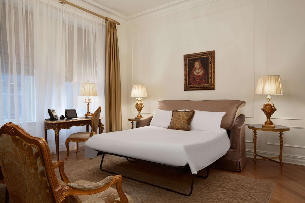 The Plaza, A Fairmont Hotel — Hotel rooms in New York City, New York State