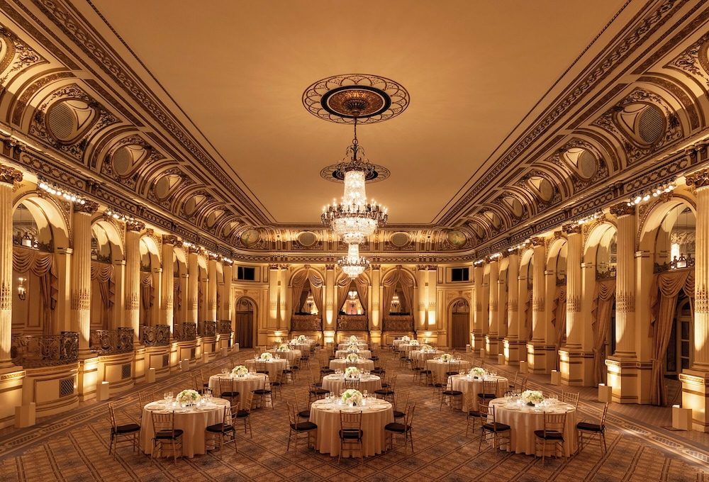 The Plaza, A Fairmont Hotel — Restaurant & bars in New York City, New York State