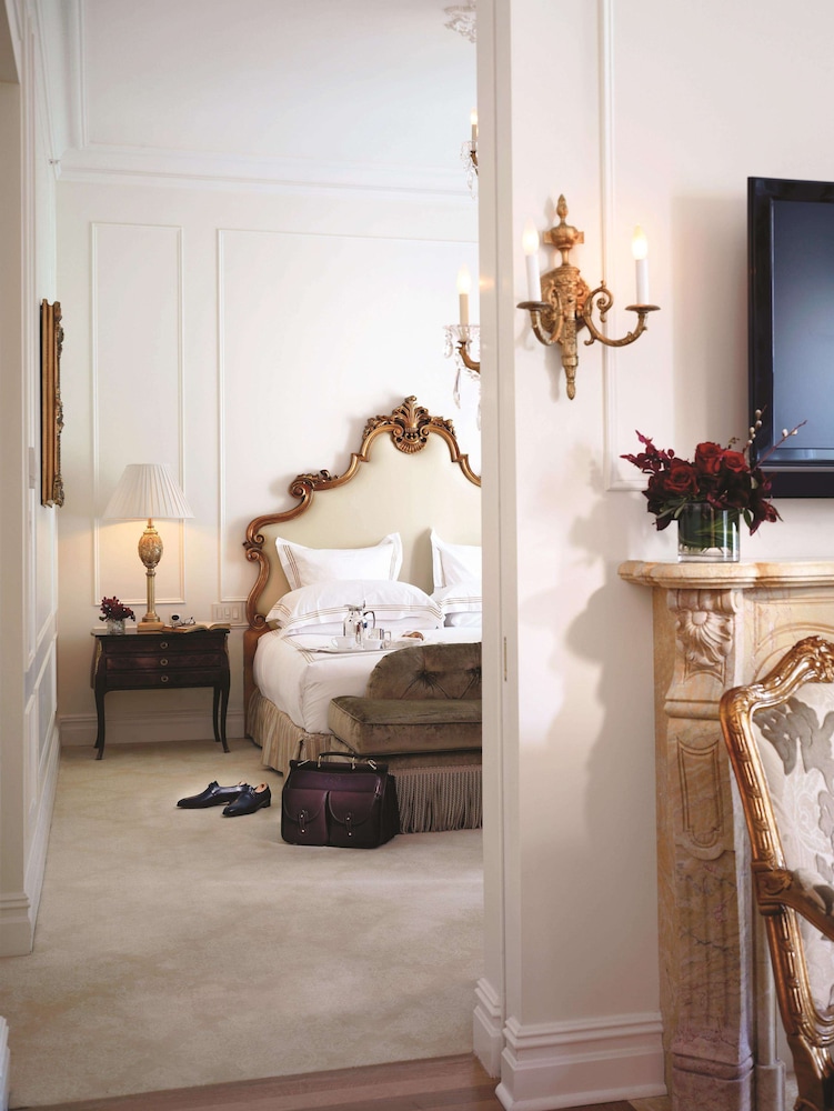 The Plaza, A Fairmont Hotel — Hotel rooms in New York City, New York State