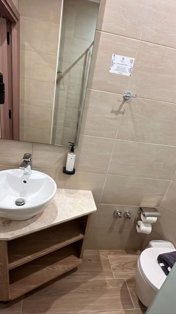 Infinity City Boutique Hotel — Hotel rooms in Heraklion
