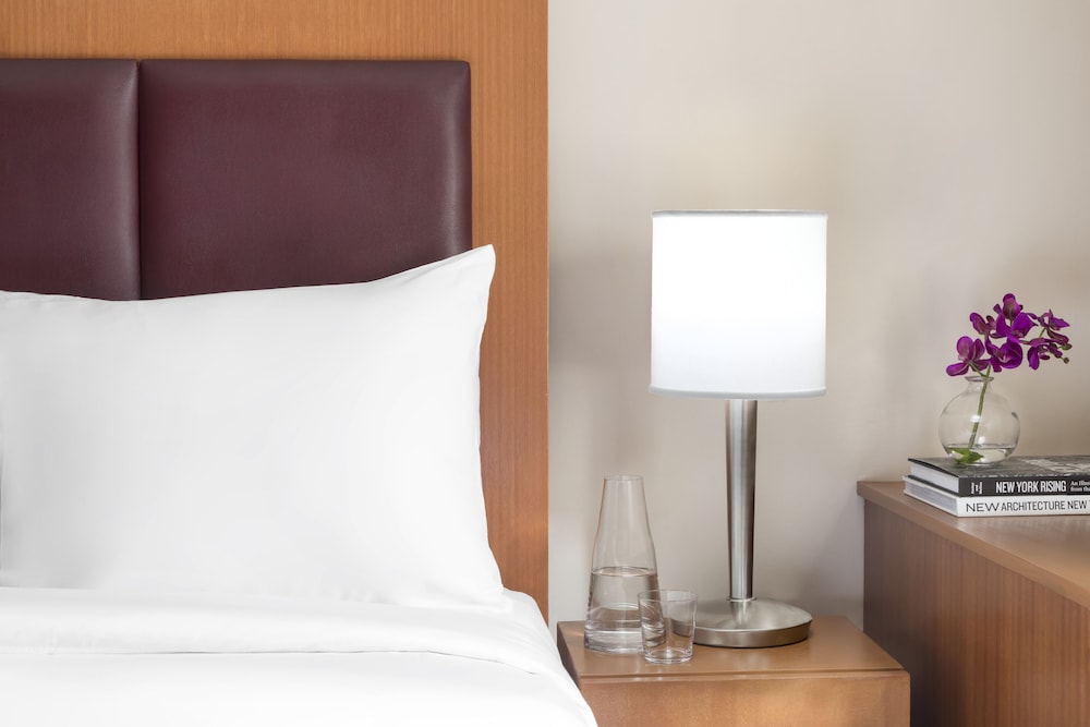 Hotel 57 — Hotel rooms in New York City, New York State