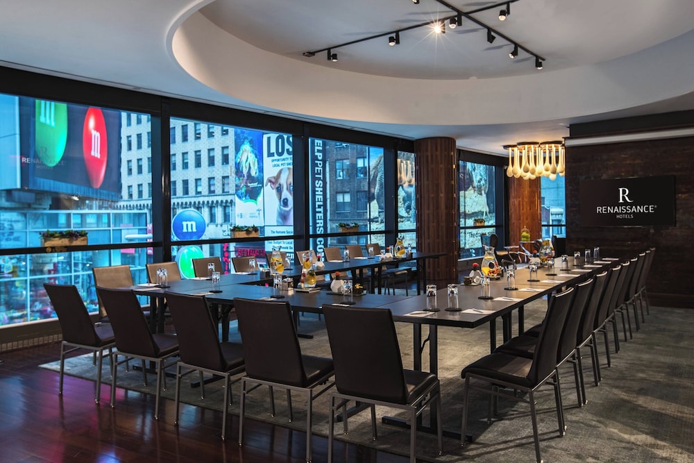 Renaissance New York Times Square Hotel by Marriott — Restaurant & bars in New York City, New York State