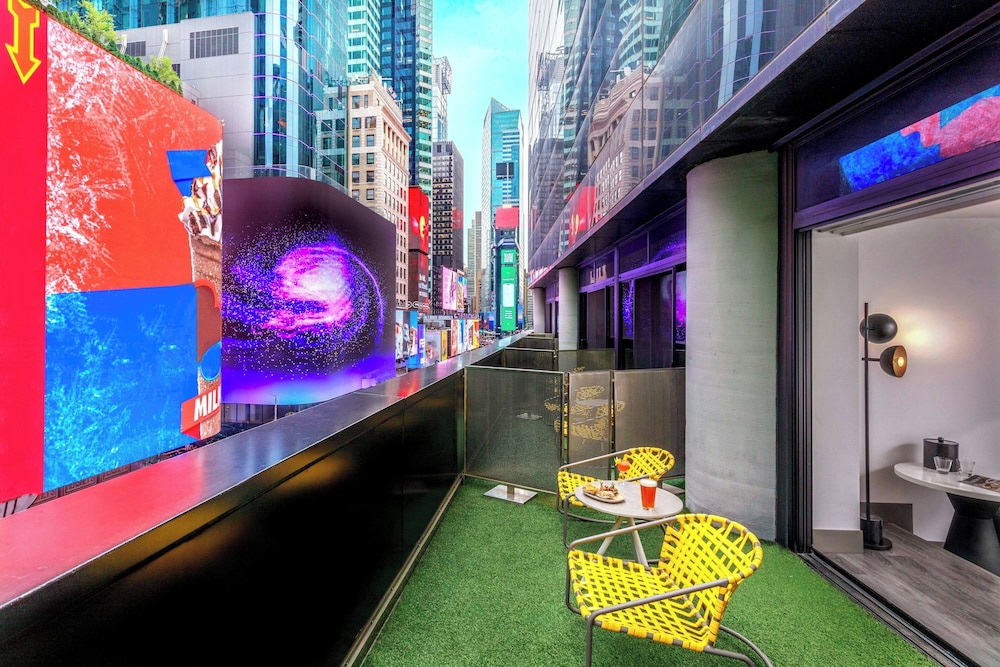 Renaissance New York Times Square Hotel by Marriott — Attractions in the area in New York City, New York State