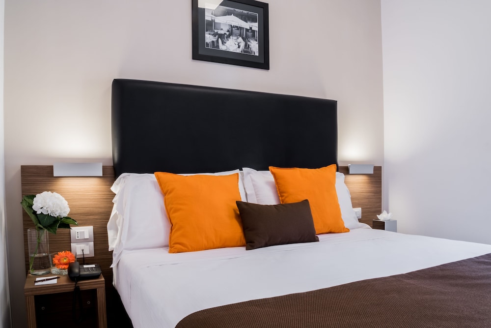 Hotel Concordia — Hotel rooms in Rome, Lazio